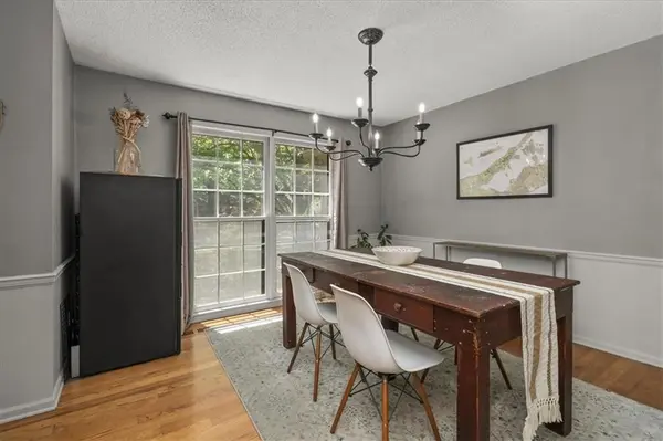 3613 NW Blue Jacket DR, Lee's Summit, MO 64064