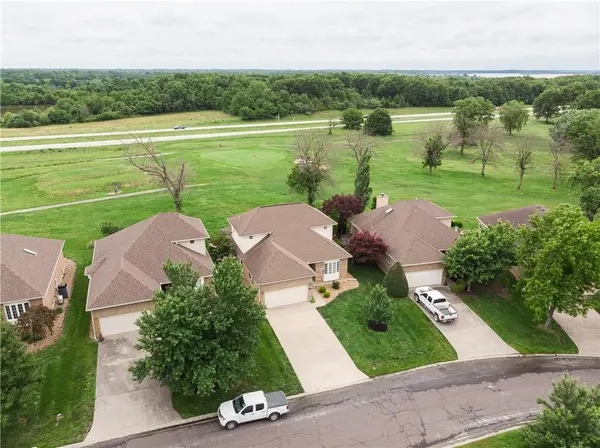1032 Trevino DR, Clinton, MO 64735