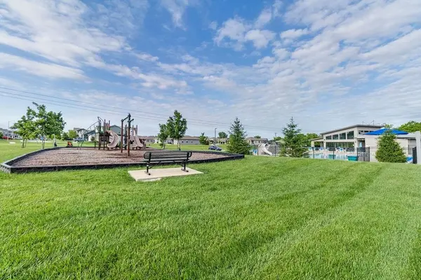 19006 Millview ST, Spring Hill, KS 66083