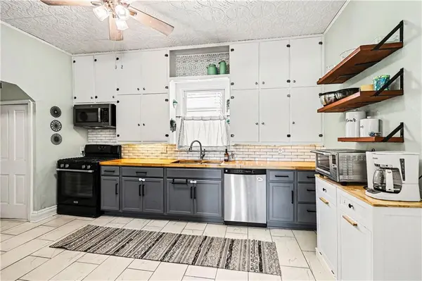 4027 Clark AVE, Kansas City, MO 64111