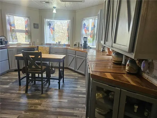 83 Ash DR, Mapleton, KS 66754