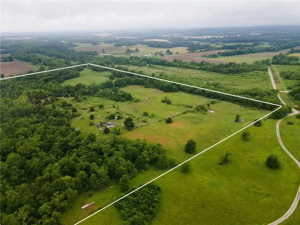 16313 Conservation RD, Richmond, MO 64085