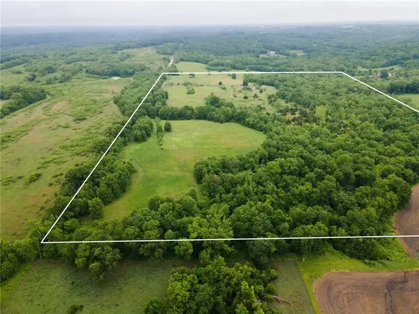 16313 Conservation RD, Richmond, MO 64085