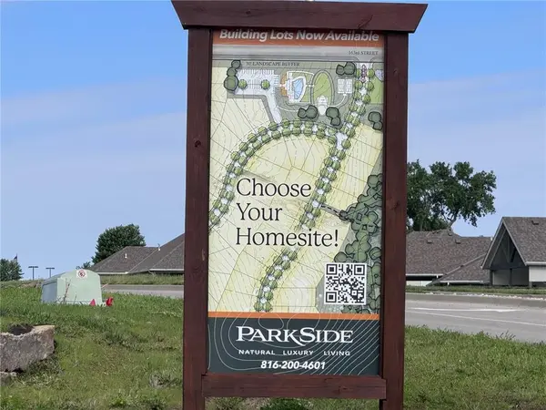 1001 Vera DR, Raymore, MO 64083