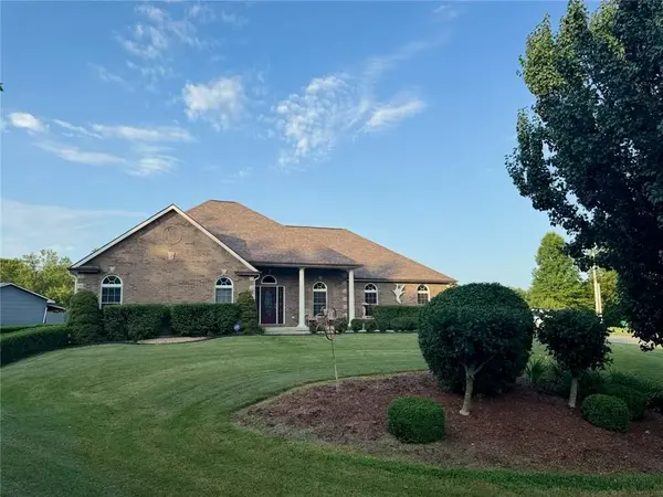317 S Kentucky ST, Adrian, MO 64720