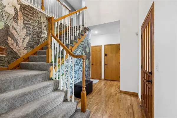 12823 Perry ST, Overland Park, KS 66213