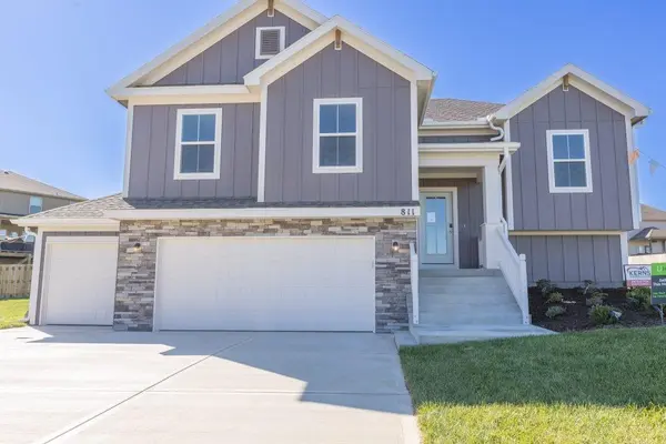 920 NW 95 ST, Kansas City, MO 64155