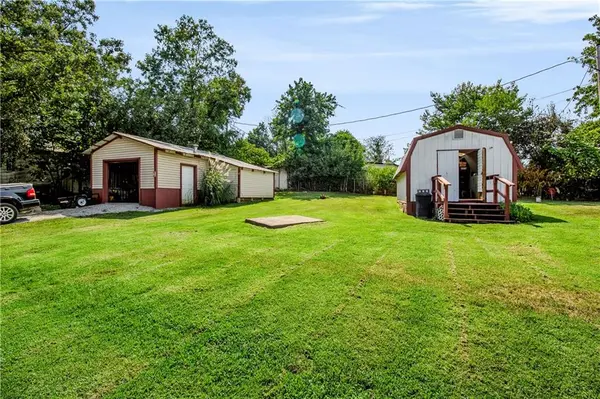 29335 Van Dyke AVE, Warsaw, MO 65355