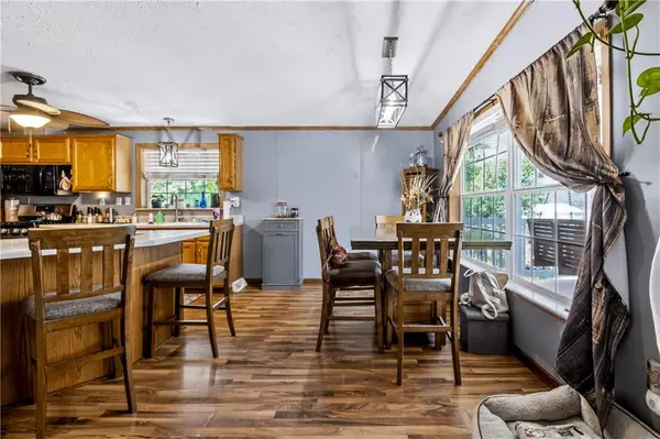 29335 Van Dyke AVE, Warsaw, MO 65355