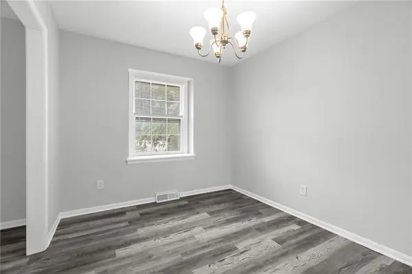 17908 E Cheyenne DR, Independence, MO 64056