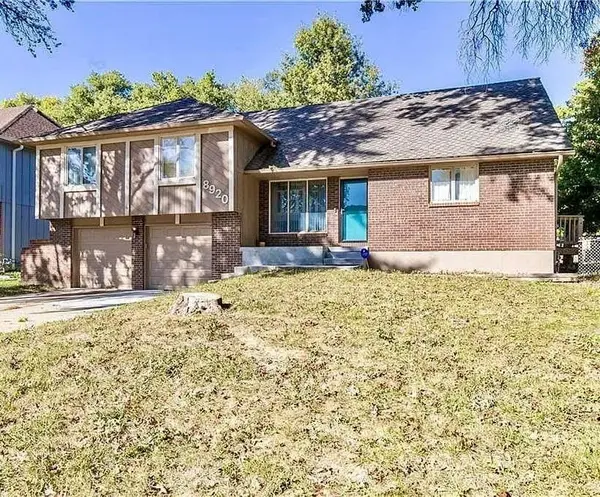 8920 E 81st ST, Raytown, MO 64138