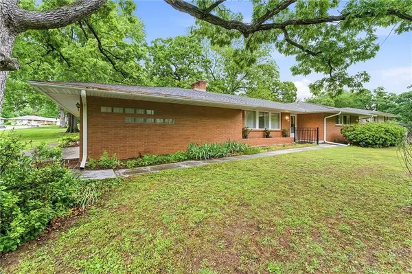 711 W Montgomery ST, Clinton, MO 64735