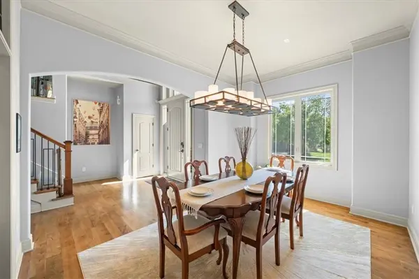 9914 Woodstock ST, Lenexa, KS 66220