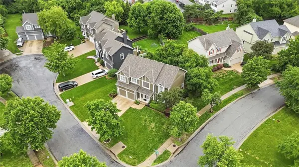 12443 Benson ST, Overland Park, KS 66213