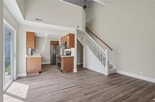 2527 Morningside DR, Lawrence, KS 66047