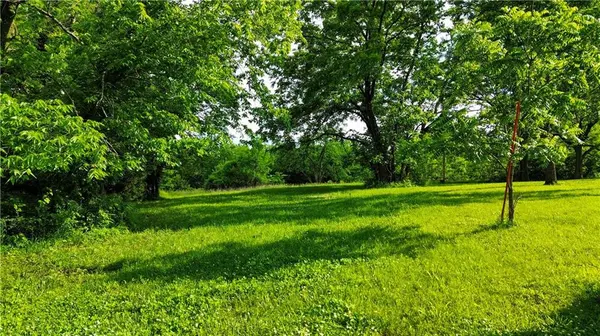 18,22,26,30 Antelope RD, Mound City, KS 66056