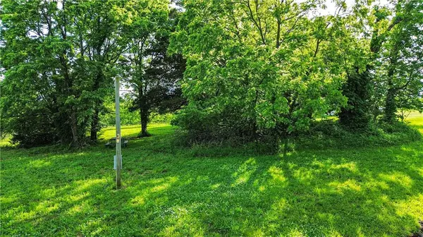 18,22,26,30 Antelope RD, Mound City, KS 66056