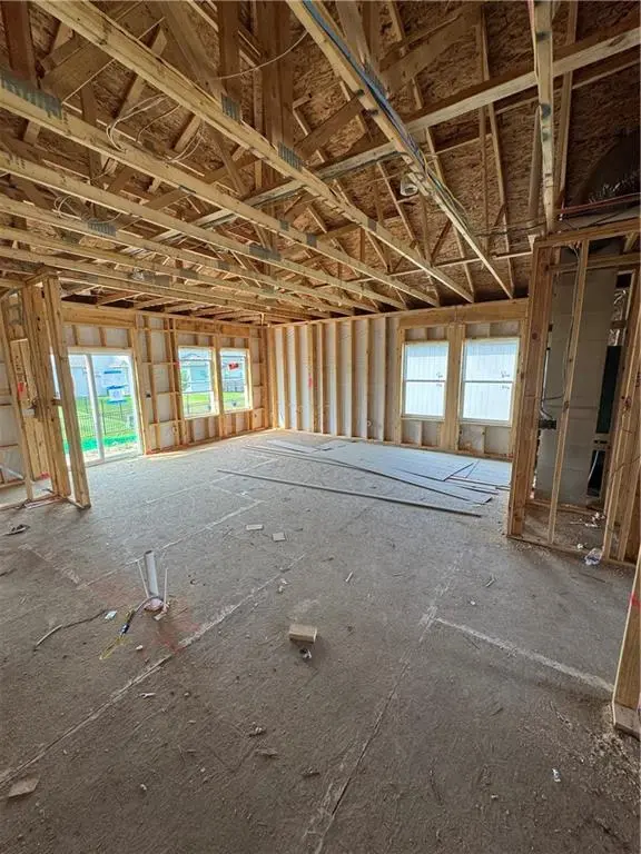 19627 W 195th PL, Spring Hill, KS 66083