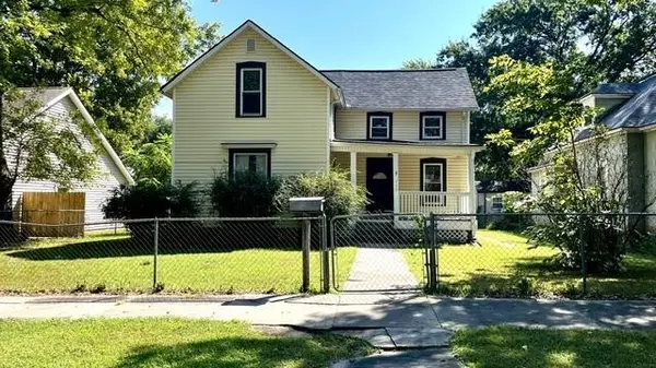 117 S Elm ST, Ottawa, KS 66067