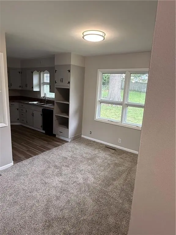 3115 Doniphan AVE, St Joseph, MO 64507