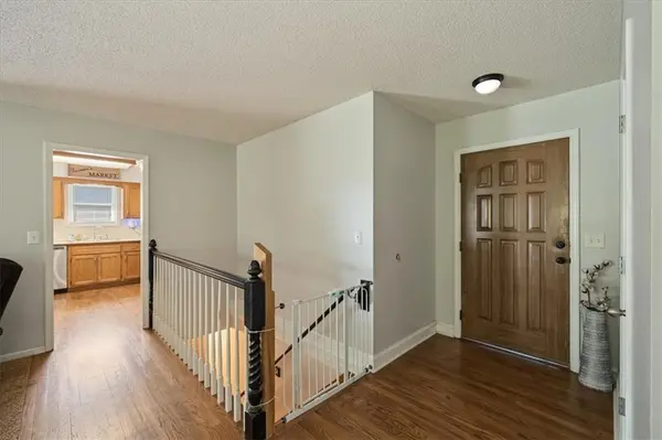 15629 Klamm ST, Basehor, KS 66007