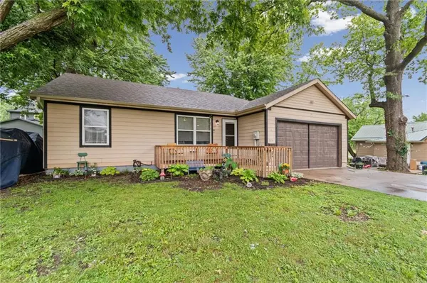 504 S Wellington ST, Richmond, MO 64085