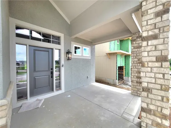 18257 Earnshaw ST, Overland Park, KS 66013