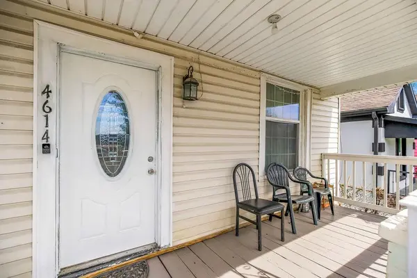 4614 E 10th ST, Kansas City, MO 64127