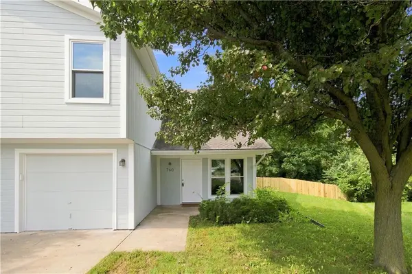760 Spring CIR, Liberty, MO 64068