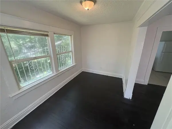 3928 S Benton AVE, Kansas City, MO 64130