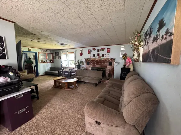 392 Highway Alt 69 HWY, Galena, KS 66739
