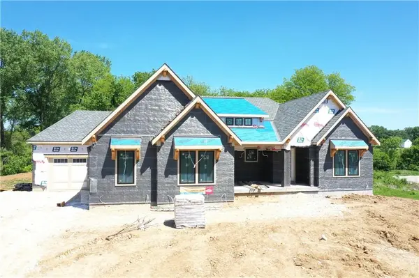10605 N NORTHERN AVE, Kansas City, MO 64157