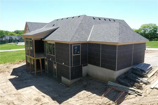 10605 N NORTHERN AVE, Kansas City, MO 64157