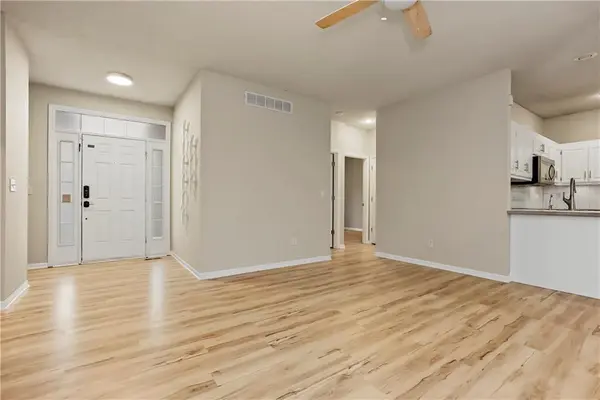 675 S Evergreen ST, Gardner, KS 66030