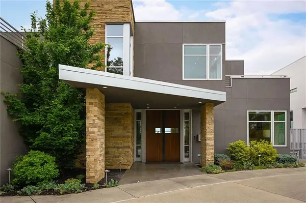 1510 Jarboe ST, Kansas City, MO 64108