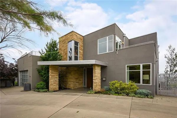 1510 Jarboe ST, Kansas City, MO 64108