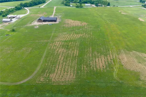Lot 6 Mitchell RD, Tonganoxie, KS 66086