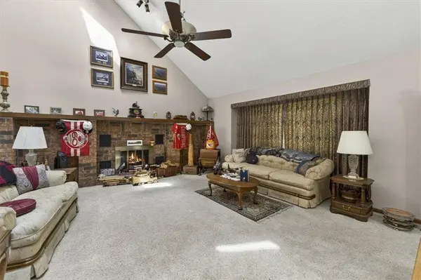 5103 NW Old Trail RD, Kansas City, MO 64151