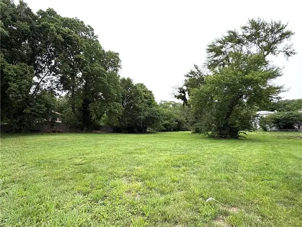 717 & 719 South 10th ST, St Joseph, MO 64501