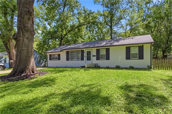 10515 Palmer AVE, Kansas City, MO 64134