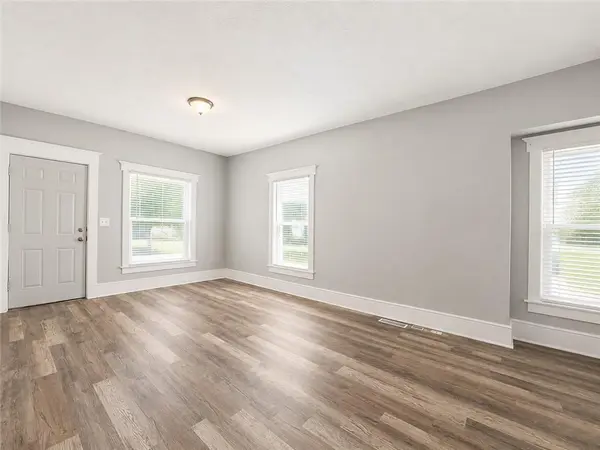 4546 S Benton AVE, Kansas City, MO 64130