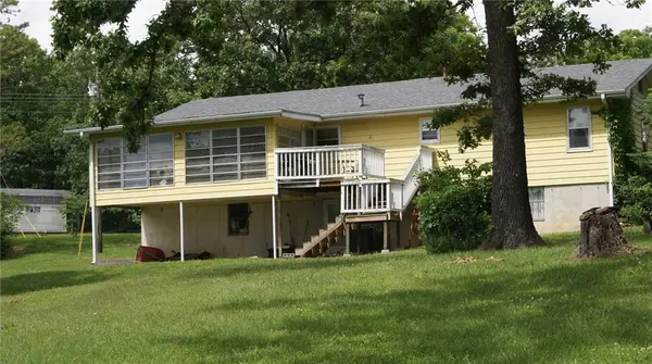 32792 MM HWY, Warsaw, MO 65355