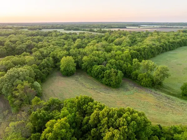 40801 E Route B RD, Creighton, MO 64739