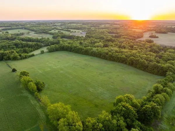 40801 E Route B RD, Creighton, MO 64739