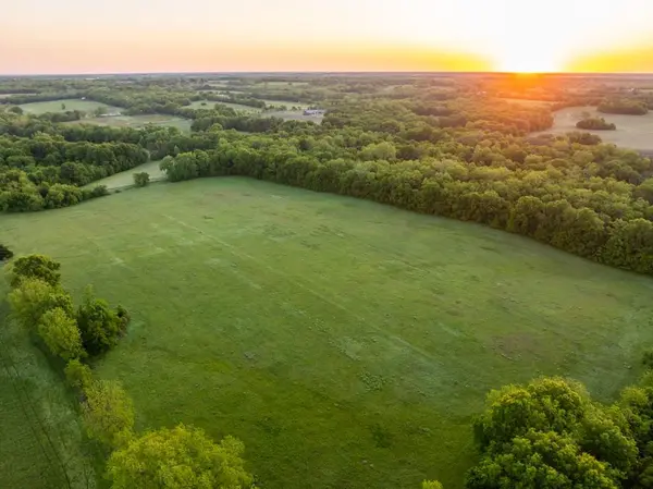 40801 E Route B RD, Creighton, MO 64739