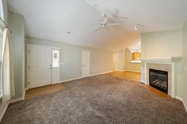 7213 MEADOW VIEW ST, Shawnee, KS 66227