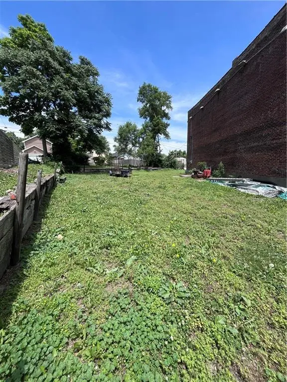 1200 Argentine BLVD, Kansas City, KS 66105