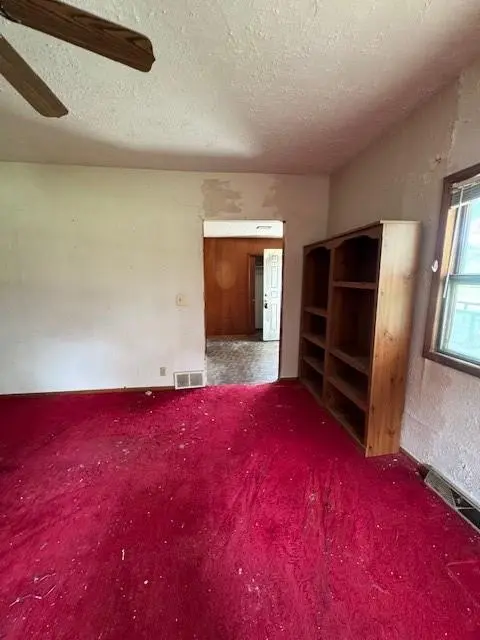 206 Garrison AVE, Westphalia, KS 66093