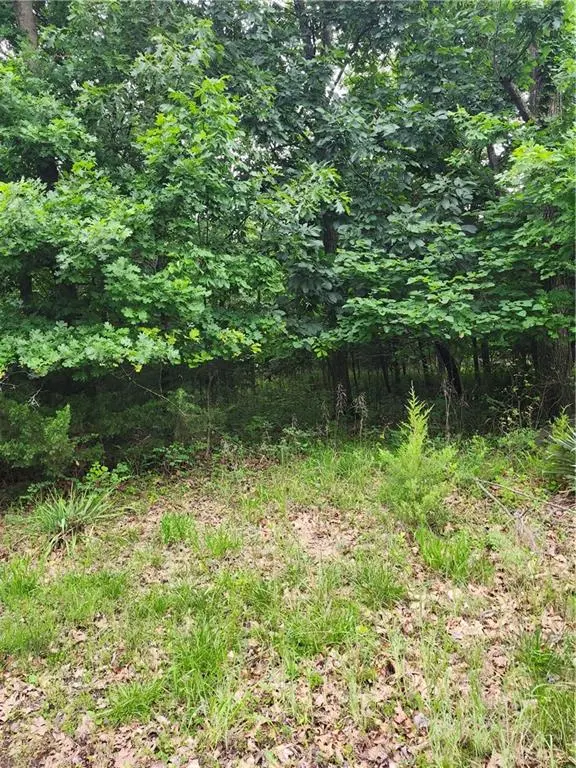 35 Mystic Valley DR, Linn Valley, KS 66040