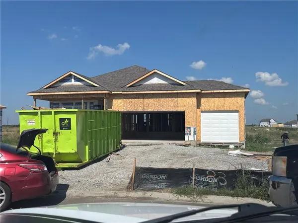 17812 Green RD, Gardner, KS 66030